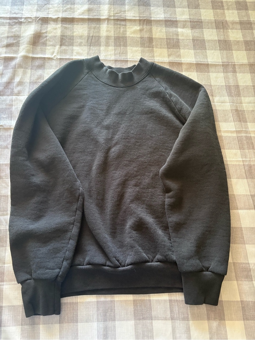 Vintage 90s women’s fruit of the loom crewneck